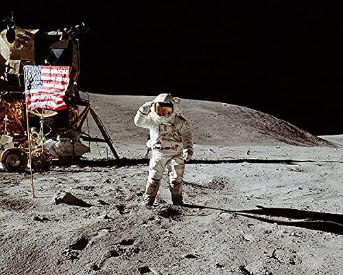Аполон -16 Чарлз Дюк Приветства Флаг на Луната 11x14 Галогенидно -Сребърен печат на снимки
