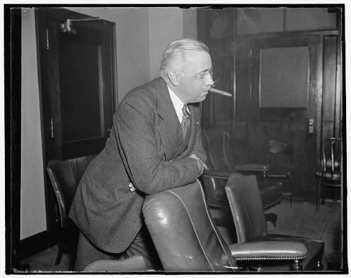 Исторически находки Снимка: Федерална комисия по комуникациите, е Дело на Норман, Пури, FCC, Вашингтон, окръг Колумбия, 1937 година.